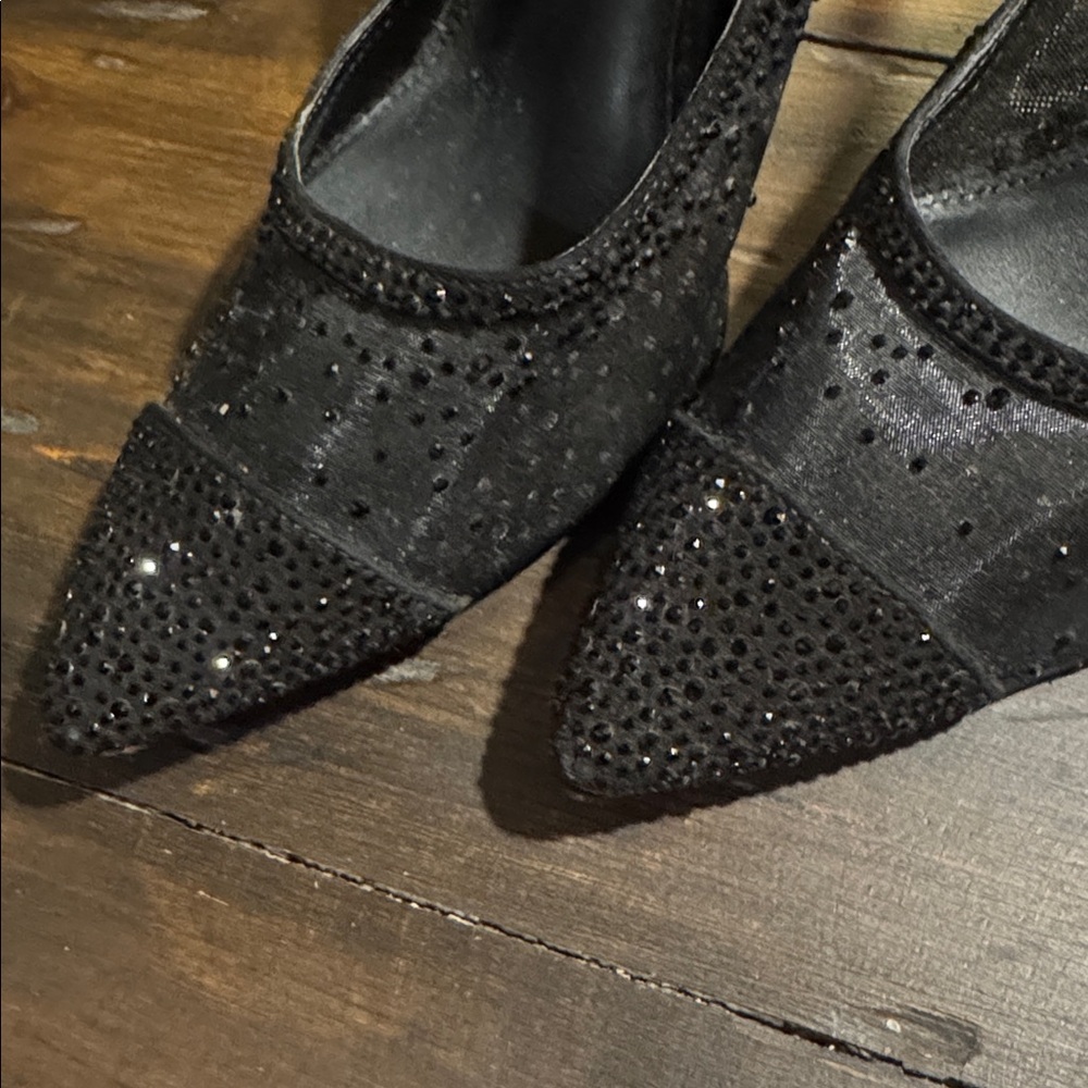 ANTONIO MELANI Black Pointed Toe Rhinestone Pumps-Size 10 - Picture 5 of 9